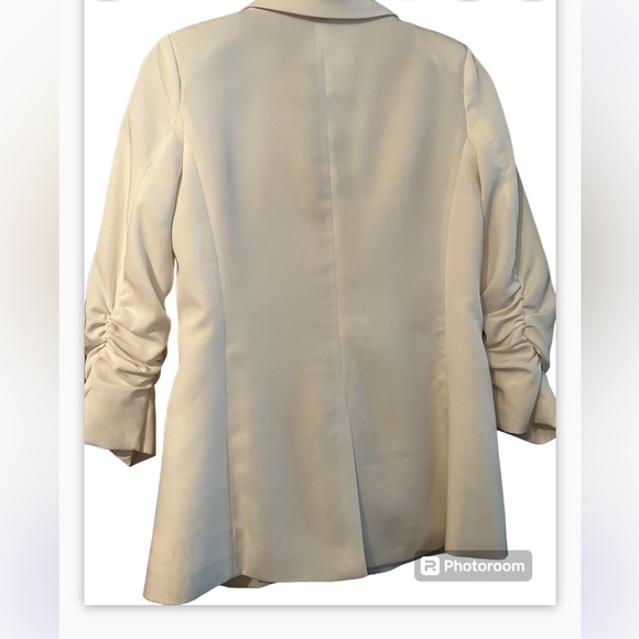 Audrey 3+1 Cream Blazer 3/4 ruched sleeve 1 button Sz S Women - Picture 7 of 12